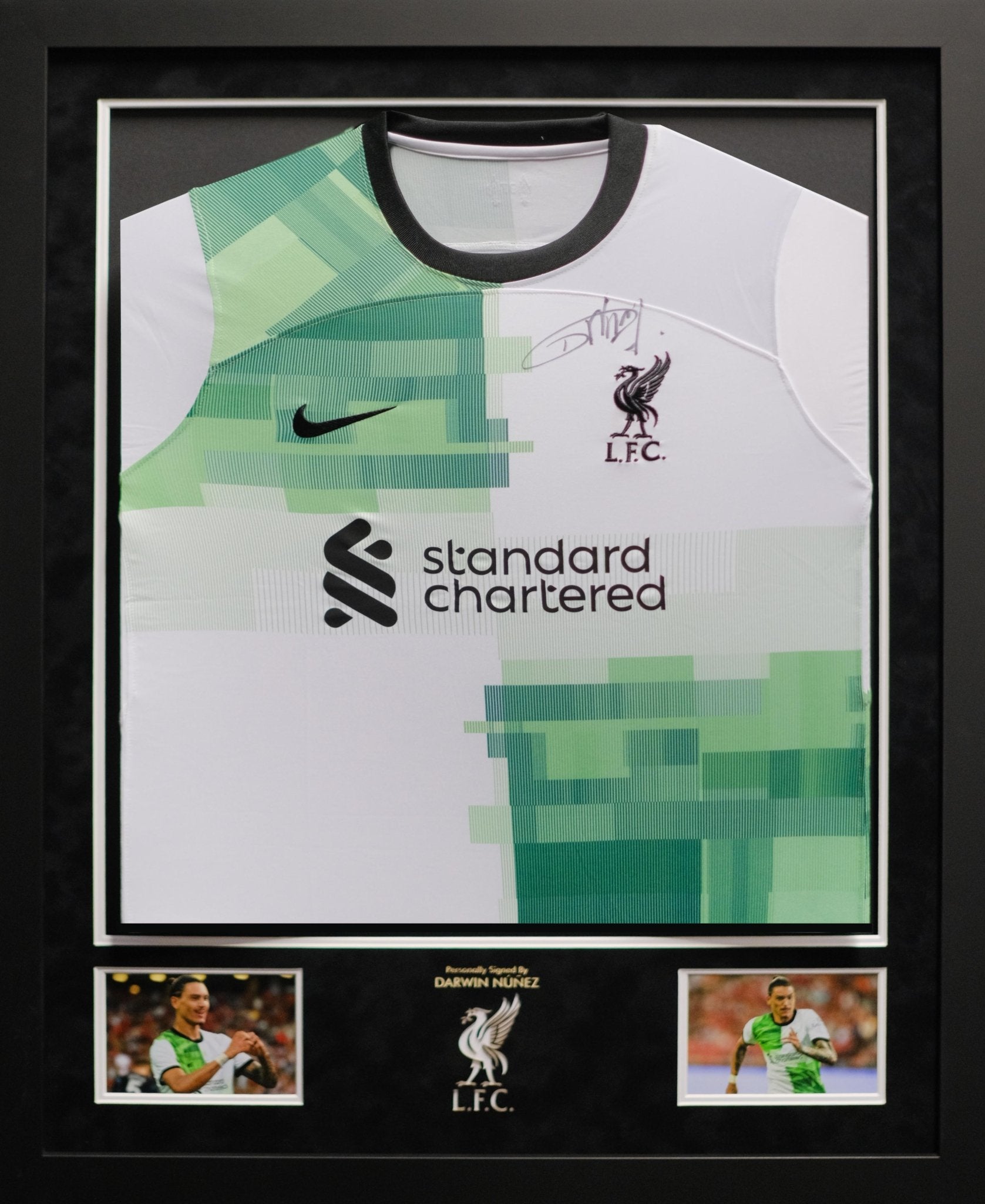 Darwen Núñez signed shirt Liverpool F.C. (away shirt) - Memorabilia Framers Shop